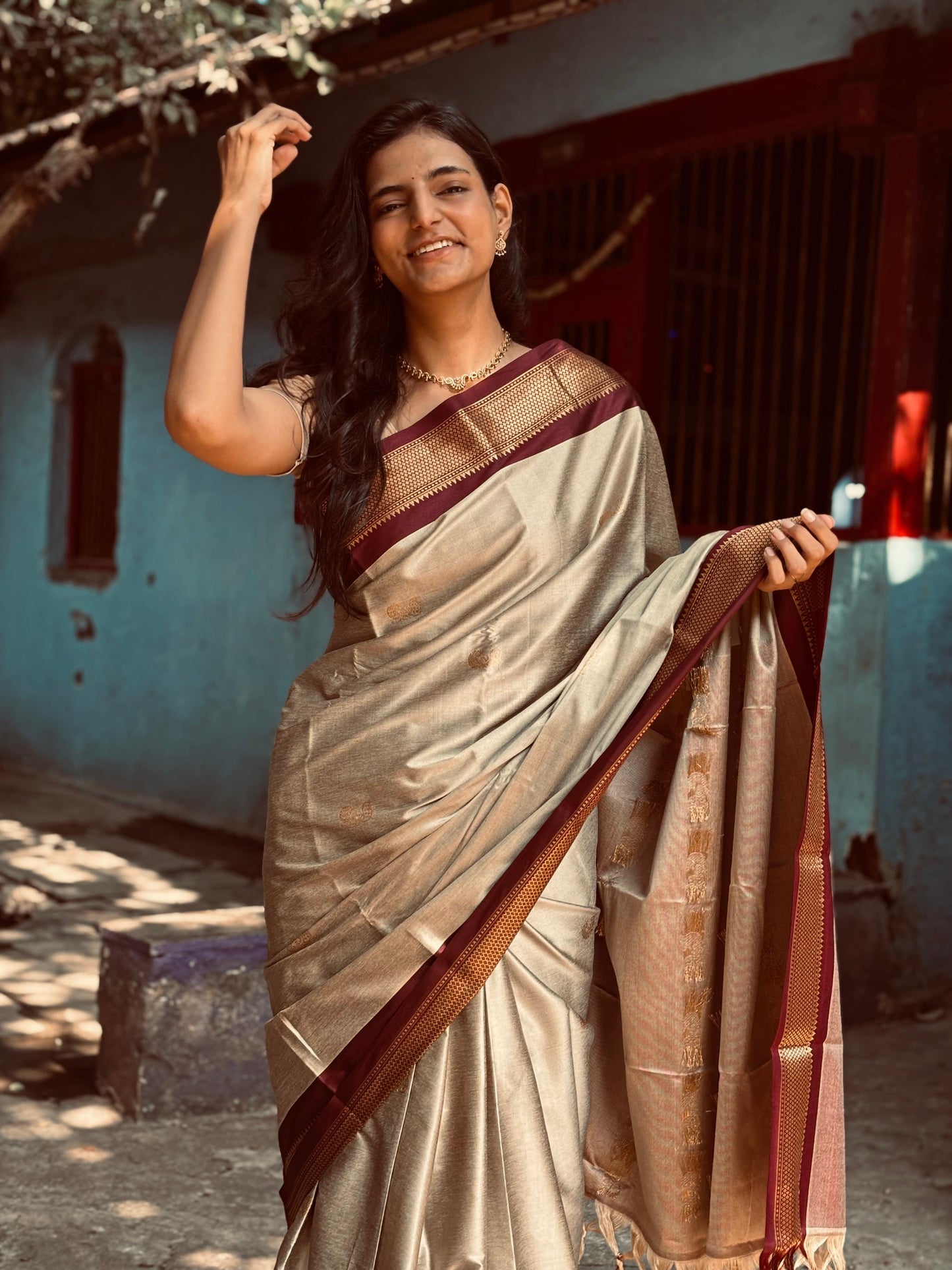 Traditional Kadiyal Paithani - Peacock - Kalavya