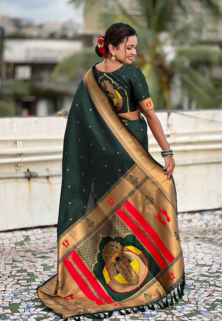 Mahalaxmi Maharani Paithani