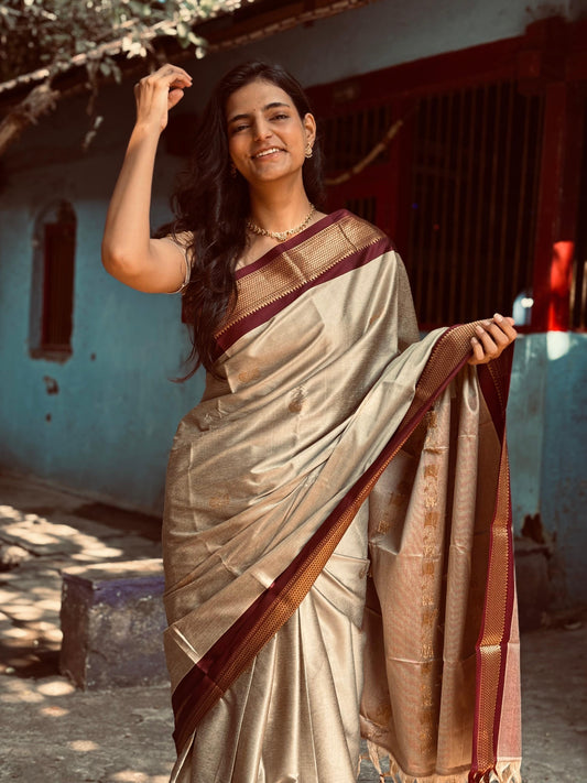 Traditional Kadiyal Paithani - Peacock - Kalavya