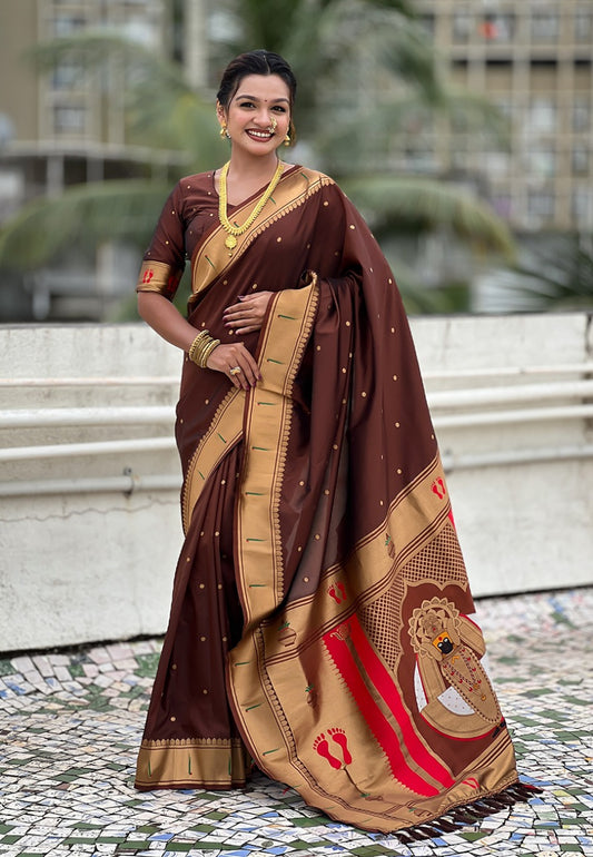 Mahalaxmi Maharani Paithani